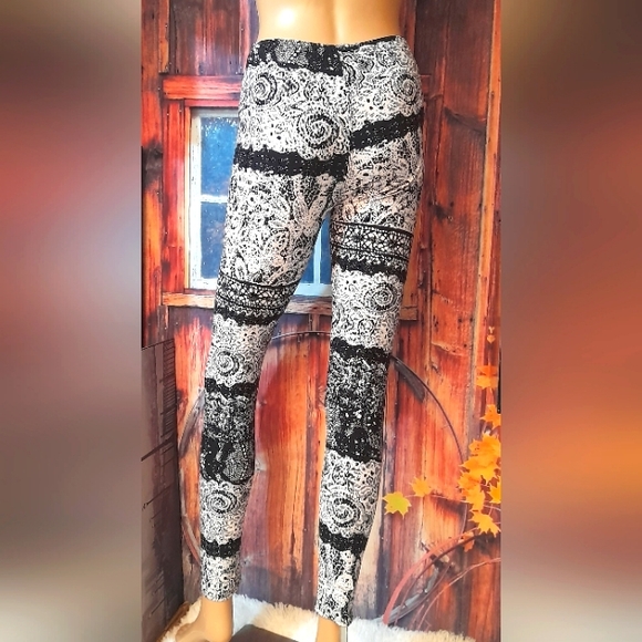 ๐ Always Womens Leggings - Picture 2 of 5